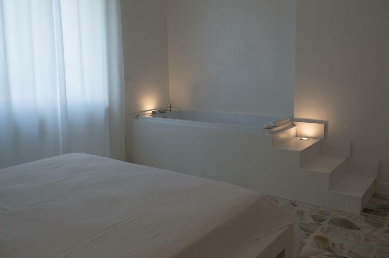 Boite D'Esprit B&B De Luxe Rossano Stazione 外观 照片